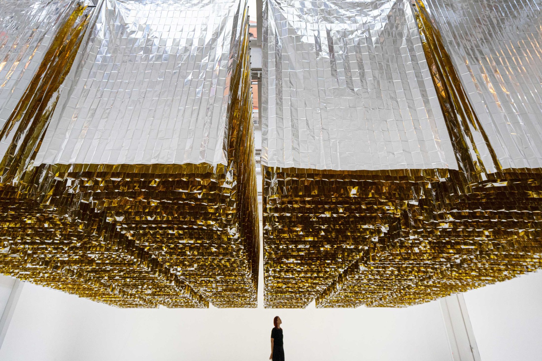 SpY_ Large-scale kinetic installation made up of thousands of emergency blankets
