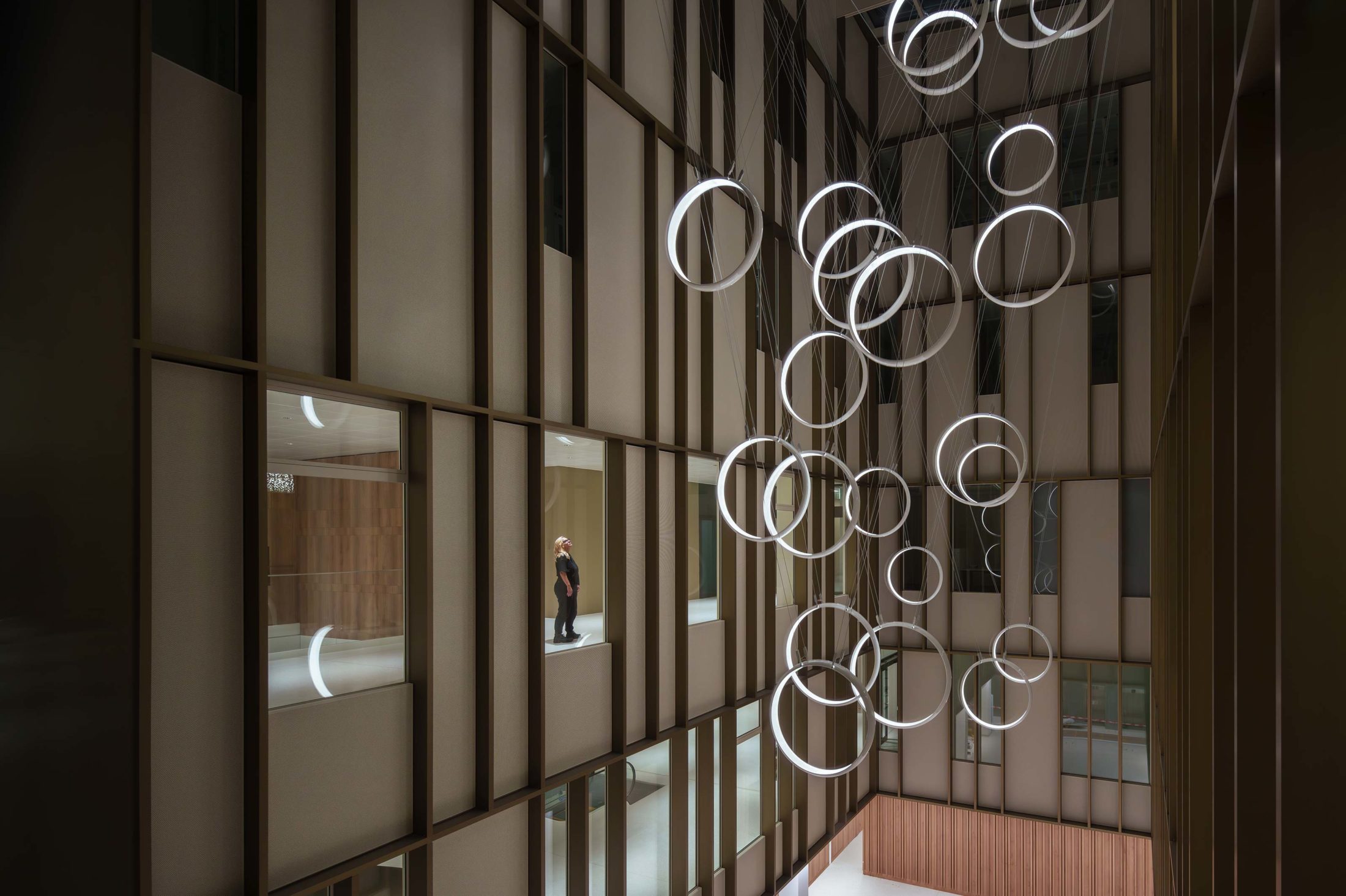 “Loops” is a large-scale kinetic artwork by SpY permanently installed at the atrium of Inselspital, the largest hospital in Switzerland.