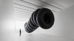 ZEROS NYC - USA 2023 ZEROS is a large-scale kinetic sculpture formed by ten massive inner tubes that move to a slow choreography.